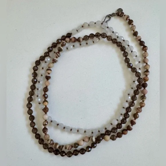 Chan Luu Elegant Brown and White Beaded Necklace - Picture 1 of 10